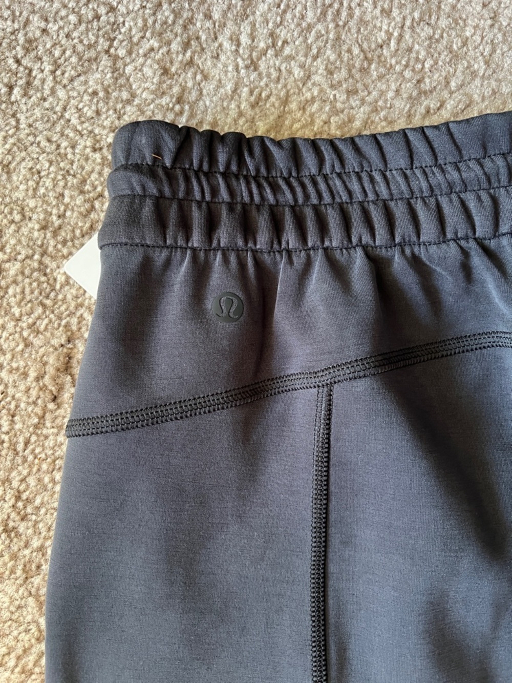 NWT Lululemon Softstreme HR Straight Leg Crop Pants - Black Sz 8 - Picture 7 of 10